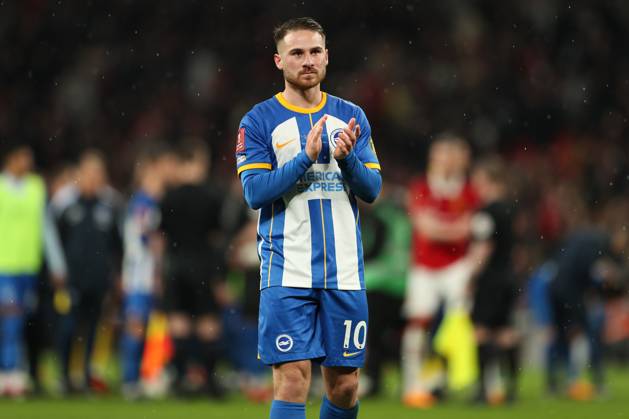 Brighton and Hove Albion v Manchester United, ManU - The FA Cup - Semi-Final - Wembley Stadium April 23, 2023, London: London, England, 23rd April 2023. Alexis Mac Allister of Brighton and Hove Albion claps the fans after losing the The FA Cup match at Wembley Stadium, London. (Credit Image: Â Kieran Cleeves Sportimage Cal Media) London EDITORIAL USE ONLY Copyright: xx ZUMA-20230423_zaf_si1_082.jpg KieranxCleevesx csmphotothree088499