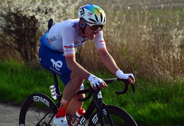 French Thomas Gachignard of TotalEnergies pictured in action during the Classic Brugge-De Panne men s elite one-day cycling race, 198,9 km from Brugge to De Panne, Wednesday 20 March 2024. LAURIExDIEFFEMBACQ x89538264x