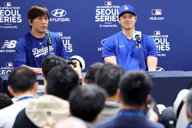 (L-R) Ippei Mizuhara, Shohei Ohtani (Dodgers), MARCH 16, 2024 - Baseball : MLB, Baseball Herren, USA World Tour Seoul Series, Los Angeles Dodgers press conference, PK, Pressekonferenz at Gocheok Sky Dome, Seoul, South Korea. Noxthirdxpartyxsales (248045585)