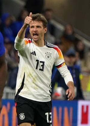 Fussball, Freundschaftsspiel, Länderspiel, Testspiel, Frankreich-Deutschland, 23.03.2024, Groupama Stadium Lyon THomas Müller Deutschland, Aktion, Einzelbild