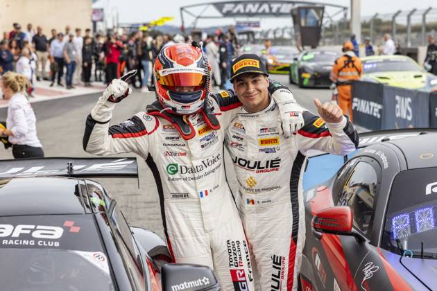 Bilder des Jahres 2024, Sport 04 April Sport Themen der Woche KW14 Sport Bilder des Tages 09 CHELI Etienne (fra), JOULIE Enzo (fra), Matmut Evolution, Toyota GT Supra GT4 Evo, action during the 1st round of the 2024 GT4 European Series powered by Rafa Racing Club on the Circuit Paul Ricard, from April 5 to 7, 2024 in Le Castellet, France - AUTO - GT4 EUROPEAN SERIES 2024 - PAUL RICARD DPPI Panoramic  02324001_5MDM0096
