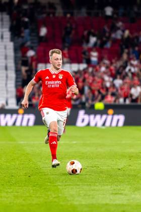 April 11, 2024, Lisbon, Portugal: Casper Tengstedt of Benfica seen in action during the UEFA Europa League 2023 24 match between SL Benfica and Olympique de Marseille at Estadio do Lisboa e Benfica. Final score SL Benfica 2- 1 Olympique de Marseille. Lisbon Portugal - ZUMAs197 20240411_aaa_s197_485 Copyright: xNunoxBrancox
