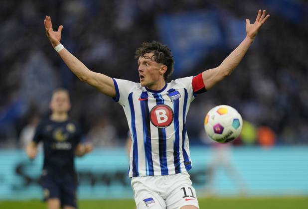 Germany, Berlin, 12.04.2024, Olympic Stadium, Hertha BSC vs FC Hansa Rostock - 2. Bundesliga, Fabian Reese (Hertha Berlin) gestures Berlin Olympic Stadium Berlin Germany