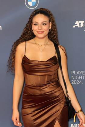 GNTM, Kandidatin, Xenia Tsilikova, Portraet, Portrait, Tennis Players Night BMW Open 2024 Red Carpet-Event 16.04.2024 FOTO: Mladen Lackovic LakoPress