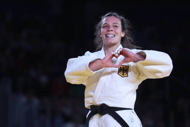 Bilder des Jahres 2024, Sport 04 April Sport Themen der Woche KW17 Sport Bilder des Tages European Judo Championship 2024 Alina Boehm of Germany compete against Yelyzaveta Lytvynenko of Ukraine (blue) compete against in the Women s -78kg Bronze medal match during 2024 Judo European Championships at Arena Zagreb on April 27, 2024 in Zagreb, Croatia. SanjinxStrukic PIXSELL