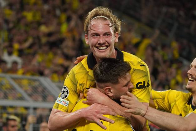 Bilder des Jahres 2024, Sport 05 Mai Sport Themen der Woche KW18 Sport Bilder des Tages Fussball, UEFA Champions League Saison 2023 2024, Semifinal, Halbfinale , Borussia Dortmund - Paris Saint Germain, Signal Iduna Park Dortmund Niclas Füllkrug , Julian Brandt, beide BVB,Torjubeln