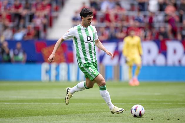 CA Osasuna v Real Betis Balompie - LaLiga EA Sports Paul Akouokou of Real Betis Balompie in action during the LaLiga EA Sports match between CA Osasuna and Real Betis Balompie at El Sadar on May 5, 2024, in Pamplona, Spain. Pamplona El Sadar Navarra Spain RL_OSAvBET_00025 Copyright: xRicardoxLarreinax