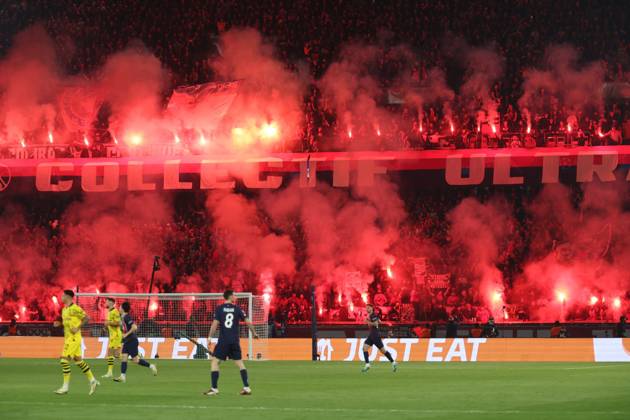 PSG - DORTMUND PHOTOPQR LE PARISIEN Le Parisien Arnaud Journois ; PARIS ; 07 05 2024 ; FOOTBALL , LIGUE DES CHAMPIONS UEFA , DEMI FINALE RETOUR , 07 05 2024 , PARIS , PARC DES PRINCES PARIS SG - BORUSSIA DORTMUND Supporters parisiens. PHOTO LE PARISIEN ARNAUD JOURNOIS - France, Paris May 7, 2024 PSG vs Dortmund: Champions League PARIS France Copyright: xPHOTOPQR LExPARISIEN MAXPPPxLexParisienx xArnaudxJournoisx 20240507LPA0699 20240507LPA0699