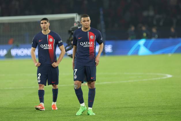 PSG - DORTMUND PHOTOPQR LE PARISIEN Le Parisien Arnaud Journois ; PARIS ; 07 05 2024 ; FOOTBALL , LIGUE DES CHAMPIONS UEFA , DEMI FINALE RETOUR , 07 05 2024 , PARIS , PARC DES PRINCES PARIS SG - BORUSSIA DORTMUND Achraf Hakimi et Kylian Mbappé. PHOTO LE PARISIEN ARNAUD JOURNOIS PARIS France Copyright: xPHOTOPQR LExPARISIEN MAXPPPxLexParisienx xArnaudxJournoisx 20240507LPA0857 20240507LPA0857