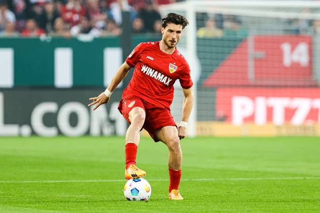 Mahmoud Dahoud (VfB Stuttgart, 05) GER, FC Augsburg vs. VFB Stuttgart, 1.Bundesliga Fussball, 33. Spieltag, Saison 2023 2024, 10.05.2024 DFB DFL REGULATIONS PROHIBIT ANY USE OF PHOTOGRAPHS AS IMAGE SEQUENCES AND OR QUASI-VIDEO FC Augsburg vs. VFB Stuttgart, 1.Bundesliga Fussball, 33.Spieltag, 10.05.2024 Augsburg Copyright: xEibner-Pressefoto RogerxBuerkex EP_RBE