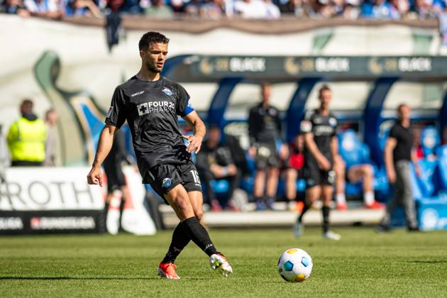 Rostock, Deutschland 19. Mai 2024: 2. BL - 2023 2024 - FC Hansa Rostock vs. SC Paderborn Im Bild: Visar Musliu (SC Paderborn) DFL regulations prohibit any use of photographs as image sequences and or quasi-video. Copyright: xFotostandx xVoelkerx