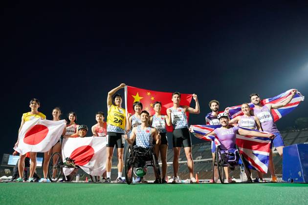 (L-R) Japan team group, Mannschaftsbild, Totale China team group, Great Britain team group, MAY 24, 2024 - Athletics : Universal 4100m Relay Final at Kobe Universiade Memorial Stadium during Kobe 2024 Para Athletics World Championships in Kobe Japan. Noxthirdxpartyxsales  (254358054)