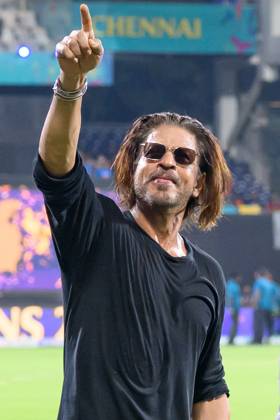 May 26, 2024, Chennai, Tamilnadu, India: Chennai, May26th, 2024 - Bollywood actor and Kolkatta Knight Riders team owner Shah Rukh Khan walks around the ground with his son, family and friends post his team winning the IPL2024,T20,Finals after they defeated the Sunrisers Hyderabad at the M.A.Chidambaram Stadium in Chennai, India. Chennai India - ZUMAc251 20240526_znp_c251_074 Copyright: xVikramxChandrasekarx