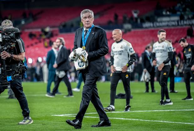 UEFA Champions League 2024 Final: Borussia Dortmund vs. Real Madrid Coach Carlo Ancelotti celebrates, as Real Madrid win their 15th Champions League title after the UEFA Champions League final match between Borussia Dortmund and Real Madrid on 1 June 2024, in London, United Kingdom London Wembley Stadium United Kingdom Copyright: xAlexandraxFechetex DSC0247501
