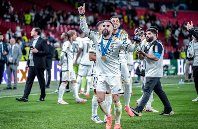 UEFA Champions League 2024 Final: Borussia Dortmund vs. Real Madrid Lucas Vazquez, Dani Ceballos, and Dani Carvajal celebrate, as Real Madrid win their 15th Champions League title after the UEFA Champions League final match between Borussia Dortmund and Real Madrid on 1 June 2024, in London, United Kingdom London Wembley Stadium United Kingdom Copyright: xAlexandraxFechetex DSC0257201