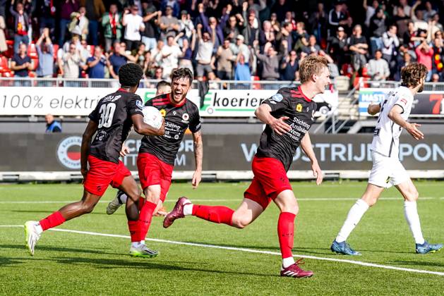 2024-06-02 Excelsior Rotterdam v NAC Breda - Dutch Keuken Kampioen Divisie Promotion Relegation Play Offs Final ROTTERDAM, NETHERLANDS - JUNE 2: Derensili Sanches Fernandes of Excelsior Rotterdam celebrates after scoring his sides third goal with Troy Parrott of Excelsior Rotterdam during the Dutch Keuken Kampioen Divisie Promotion Relegation Play Offs Final match between Excelsior Rotterdam and NAC Breda at Van Donge & De Roo Stadion on June 2, 2024 in Rotterdam, Netherlands. (Photo by Joris Verwijst BSR Agency) Rotterdam Netherlands Content not available for redistribution in The Netherlands directly or indirectly through any third parties. Copyright: xBSRxAgencyx