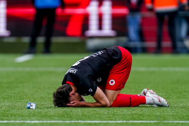 2024-06-02 Excelsior Rotterdam v NAC Breda - Dutch Keuken Kampioen Divisie Promotion Relegation Play Offs Final ROTTERDAM, NETHERLANDS - JUNE 2: Siebe Horemans of Excelsior Rotterdam is disappointed about the lose during the Dutch Keuken Kampioen Divisie Promotion Relegation Play Offs Final match between Excelsior Rotterdam and NAC Breda at Van Donge & De Roo Stadion on June 2, 2024 in Rotterdam, Netherlands. (Photo by Joris Verwijst BSR Agency) Rotterdam Netherlands Content not available for redistribution in The Netherlands directly or indirectly through any third parties. Copyright: xBSRxAgencyx