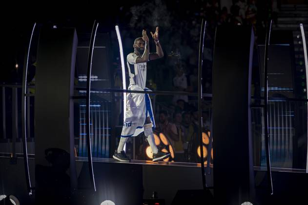 Real Madrid UEFA Champions League Trophy Parade 2024 Antonio Rudiger of Real Madrid seen entering at Santiago Bernabeu Stadium during Real Madrid UEFA Champions League Trophy Parade on June 2, 2024 in Madrid, Spain. Madrid Estadio Santiago Bernabeu Madrid Spain Copyright: xAlbertoxGardinx AGardin_20240602_Football_Champions_Real_Madrid_16