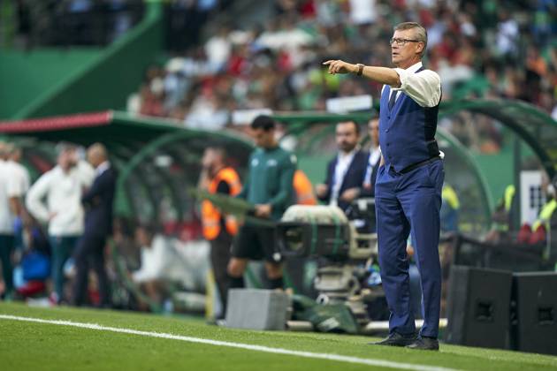 Portugal V Finland - International Friendly, Länderspiel, Nationalmannschaft Markku Kanerva, Head Coach of Finland, is reacting during the international friendly match between Portugal and Finland at Jose Alvalade Stadium in Lisbon, Portugal, on June 04, 2024. Lisbon Portugal Copyright: xJosexManuelxAlvarezxReyx originalFilename:alvarezrey-notitle240604_nprVR