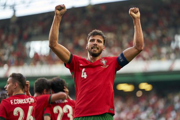 Portugal v Finland - International Friendly, Länderspiel, Nationalmannschaft Ruben Dias of Portugal is celebrating after scoring his team s first goal during the international friendly match between Portugal and Finland at Jose Alvalade Stadium in Lisbon, Portugal, on June 04, 2024. Lisbon Portugal Copyright: xJosexManuelxAlvarezxReyx originalFilename:alvarezrey-notitle240604_npmEI