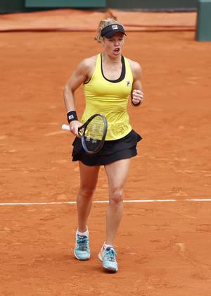 Laura Siegemund (GER) macht die Faust und jubelt, Jubel,Freude,Emotion, Edouard Roger-Vasselin (FRA), Mixed Doubles, Finale, Endspiel Copyright: xJuergenxHasenkopfx
