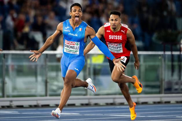 Sport Themen der Woche KW23 Sport Bilder des Tages 240608 Lorenzo Adele Simonelli of Italy celebrates after men?s 110 meters hurdles final during day 2 of the 2024 European Athletics Championships on June 8, 2024 in Rome. Photo: Vegard Grott BILDBYRAN kod VG VG0618 bbeng friidrott athletics friidrett friidrotts-em em friidretts-em 2024 european athletics championships jubel Copyright: VEGARDxGRoTT BB240608VG144