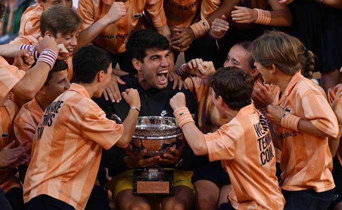 Bilder des Jahres 2024, Sport 06 Juni Sport Themen der Woche KW23 Sport Bilder des Tages 2024 Roland Garros Mens Single Final Carlos Alcaraz (ESP) vs. Alexander Zverev (GER)