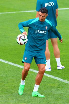 Portugal Fussball Nationalmannschaft, Selecao, 10.06.2024, Training für das Freundschaftsspiel Portugal - Irland ,Vorbereitungsspiel zur Europameisterschaft 2024 , Cristiano Ronaldo (Portugal) , CR7 Copyright: FernandoxSoares