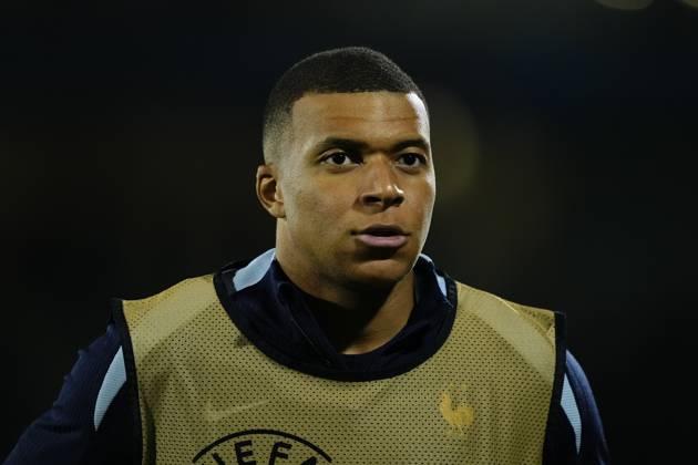 France v Canada - International Friendly, Länderspiel, Nationalmannschaft Kylian Mbappe centre-forward of France and Rea Madrid during the warm-up during the friendly match between France and Canada at Nouveau Stade Bordeaux on June 9, 2024 in Bordeaux, France. Bordeaux France Copyright: xJosexBretonx originalFilename:breton-francevc240609_npO9a_20240612