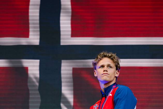 240612 Sander Aae Skotheim of Norway celebrates on the podium after men s decathlon during day 6 of the 2024 European Athletics Championships on June 12, 2024 in Rome. Photo: Vegard Grott BILDBYRAN kod VG VG0622 bbeng friidrott athletics friidrett friidrotts-em em friidretts-em 2024 european athletics championships jubel Copyright: VEGARDxGRoTT BB240612VG005_20240612