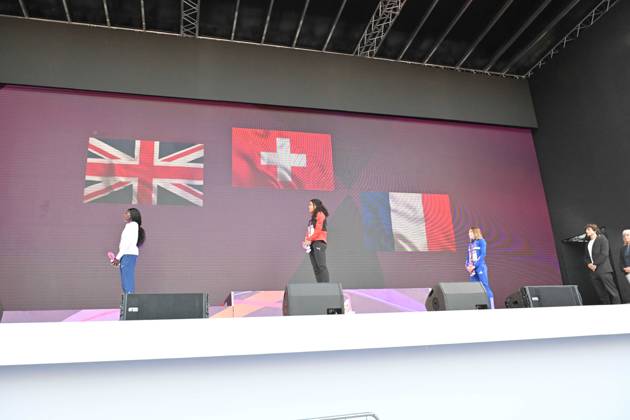 12th June 2024; Olympic Stadium, Rome, Italy; 2024 European Athletic Championships, Day 6; Medal celebrations for Mujinga KAMBUNDJI (SUI) gold medal, Daryll NEITA (GBR) silver and Helene Parisot with bronze in the 200m Womens final  ActionPlus1265376220240612 AllShotLive