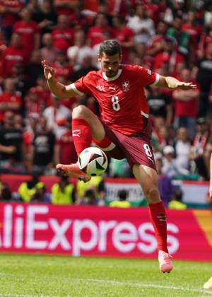 Fussball, UEFA EURO, EM, Europameisterschaft,Fussball 2024, EM 2024, Gruppenphase, Gruppe A, Ungarn-Schweiz Köln Stadion Remo Freuler Schweiz ,Aktion, Einzelbild