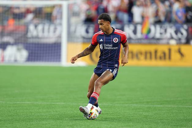 June 15, 2024; Foxborough, MA, USA; New England Revolution midfielder Dylan Borrero (11) in action during the MLS, Fussball Herren, USA match between Vancouver Whitecaps FC and New England Revolution. CSM Foxborough United States - ZUMAc04_ 20240615_zma_c04_248 Copyright: xAnthonyxNesmithx