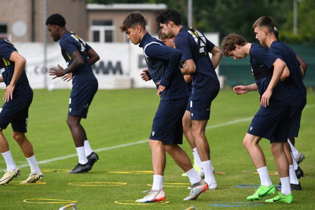 STVV s players pictured in action during a training session of Belgian soccer team Sint-Truidense VV, Monday 17 June 2024 in Sint-Truiden, in preparation of the upcoming 2024-2025 first division season. JILLxDELSAUX x94737666x