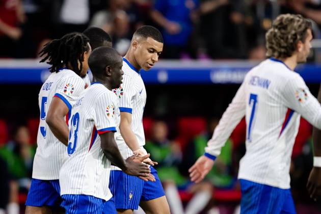 240617 Kylian Mbappà of France celebrates the 0-1 goal during the UEFA EURO, EM, Europameisterschaft,Fussball 2024 Football Championship match between Austria and France on June 17, 2024 in Düsseldorf. Photo: Jesper Zerman BILDBYRAN kod JZ JZ0540 fotboll football soccer fotball fotbolls-em europamästerskap em uefa euro uefa european football championship euro 2024 österrike austria frankrike france bbeng jubel Copyright: JESPERxZERMAN BB240617JZ075