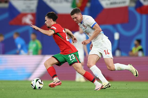 Leipzig Stadium Leipzig, Tuesday, June 18, 2024 UEFA EURO, EM, Europameisterschaft,Fussball 2024 Germany, Group F stage Matchday 1 Group F Portugal - Czechia, Vitinha (Portugal), Lukas Provod (Czechia) Copyright: JoaquimxFerreira