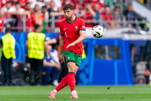2024-06-22 Turkiye v Portugal - Group F - UEFA EURO, EM, Europameisterschaft,Fussball 2024 DORTMUND, GERMANY - JUNE 22: Ruben Dias of Portugal passes the ball during the Group F - UEFA EURO 2024 match between Turkiye and Portugal at BVB Stadion Dortmund on June 22, 2024 in Dortmund, Germany. (Photo by Joris Verwijst BSR Agency) Dortmund Germany Content not available for redistribution in The Netherlands directly or indirectly through any third parties. Copyright: xBSRxAgencyx