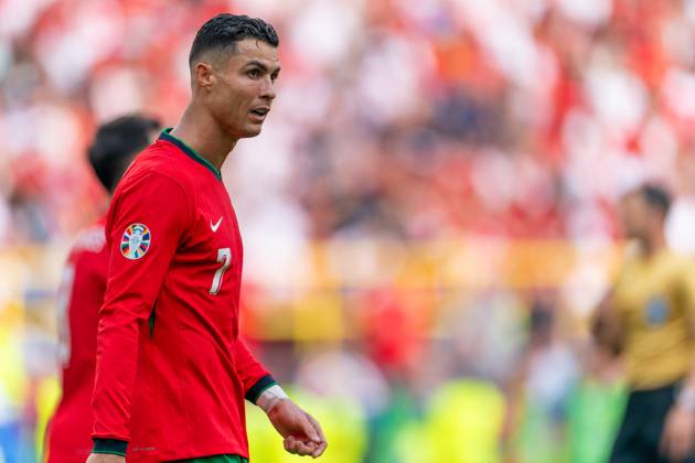 2024-06-22 Turkiye v Portugal - Group F - UEFA EURO, EM, Europameisterschaft,Fussball 2024 DORTMUND, GERMANY - JUNE 22: Cristiano Ronaldo of Portugal looks on during the Group F - UEFA EURO 2024 match between Turkiye and Portugal at BVB Stadion Dortmund on June 22, 2024 in Dortmund, Germany. (Photo by Joris Verwijst BSR Agency) Dortmund Germany Content not available for redistribution in The Netherlands directly or indirectly through any third parties. Copyright: xBSRxAgencyx