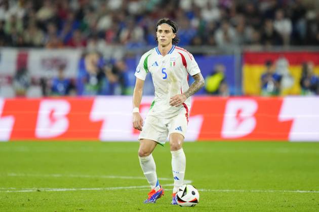 Spain v Italy: Group B - UEFA EURO, EM, Europameisterschaft,Fussball 2024 Riccardo Calafiori centre-back of Italy and Bologna FC 1909 during the UEFA EURO 2024 group stage match between Spain and Italy at Arena AufSchalke on June 20, 2024 in Gelsenkirchen, Germany. Gelsenkirchen Germany Copyright: xJosexBretonx originalFilename:bretonhernandez-spainvit240620_npRUJ