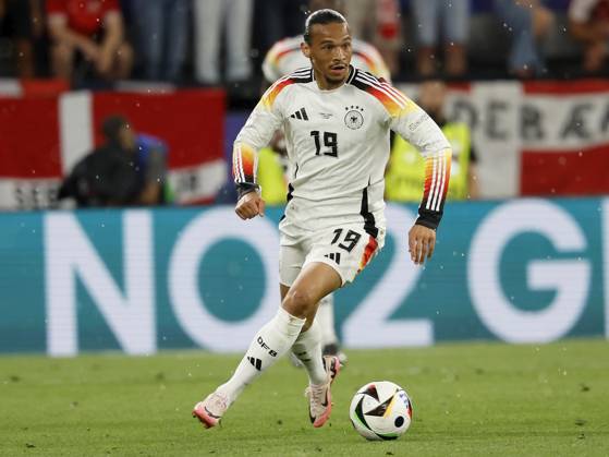 29.06.2024, Fussball, Euro 2024, Achtelfinale, Deutschland – Daenemark, GER, Dortmund, BVB Stadion Bild: v. li. Leroy Sane (Germany, 19) Copyright: HMBxMedia xHeikoxBecker