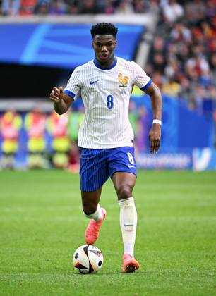 Fussball, Europameisterschaft, EURO 2024, Achtelfinale, Merkur Spiel-Arena Düsseldorf: Frankreich Belgien 1:0; Aurelien Tchouameni (FRA). Aktion, Einzelbild.