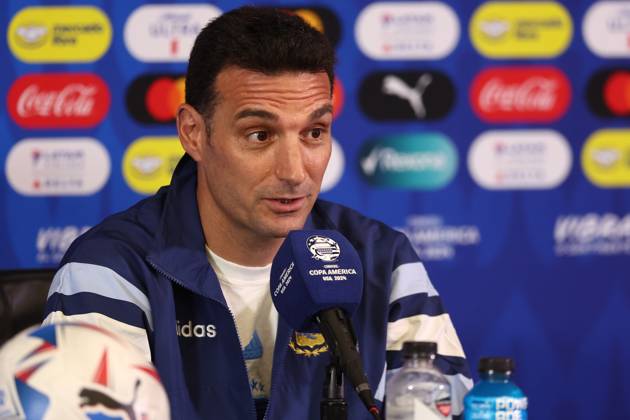 Argentina s coach, Lionel Scaloni, during a press conference, PK, Pressekonferenz prior to the match against Ecuador for the quarterfinals of the Copa Amà rica USA 2024, at NRG Stadium in Houston, TX, on July 3, 2024. HOUSTON UNITED STATES Copyright: xALEJANDROxPAGNIx