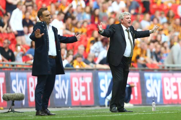 Soccer 2016: European Soccer May 28, 2016 - London, United Kingdom - Sheffield Wednesday?s manager, Carlos Carvalhal and Hull?s manager, Steve Bruce react during the Skybet Championship Play Off Final match at Wembley Stadium. Photo credit should read: Philip Oldham Sportimage. London United Kingdom EDITORIAL USE ONLY Copyright: xx ZUMA-20160528_zaf_si1_030.jpg PhillipxOldhamx csmphototwo285792
