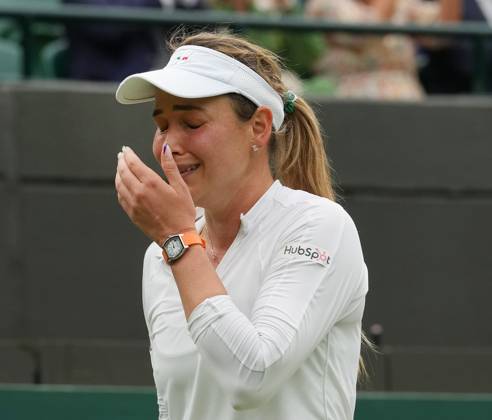 Lawn Tennis - 2024 Wimbledon Championship Lulu Sun (NZL) v Donna Vekic (CRO) All England Lawn Tennis & Croquet Club - Tuesday 9h July 2024 Donna Vekic (CRO) breaks down in tears after winning the match