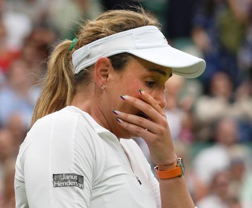 Lawn Tennis - 2024 Wimbledon Championship Lulu Sun (NZL) v Donna Vekic (CRO) All England Lawn Tennis & Croquet Club - Tuesday 9h July 2024 Donna Vekic (CRO) breaks down in tears after winning the match