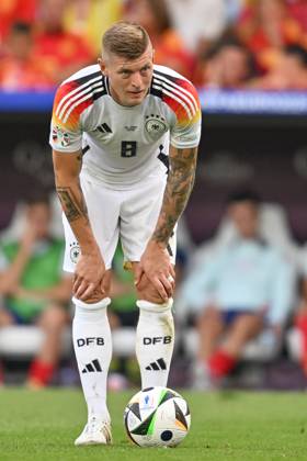 240705 EURO2024 SPAIN VS GERMANY Toni Kroos (8) of Germany pictured during a soccer game between the national teams of Spain and Germany in the Quarter Final stage of the UEFA EURO, EM, Europameisterschaft,Fussball 2024 tournament , on Thursday 5 July 2024 in Stuttgart , Germany . PHOTO SPORTPIX David Catry STUTTGART GERMANY Copyright: xx 472970