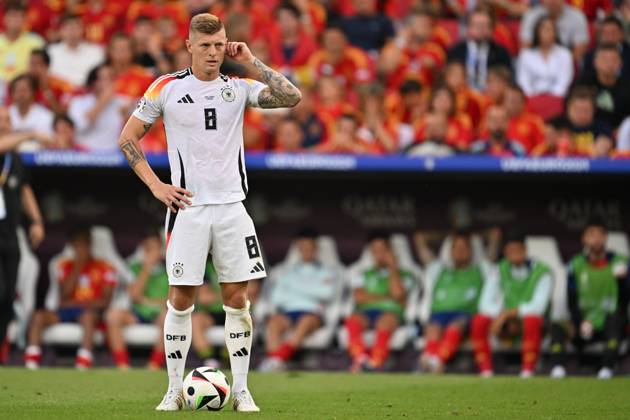 240705 EURO2024 SPAIN VS GERMANY Toni Kroos (8) of Germany pictured during a soccer game between the national teams of Spain and Germany in the Quarter Final stage of the UEFA EURO, EM, Europameisterschaft,Fussball 2024 tournament , on Thursday 5 July 2024 in Stuttgart , Germany . PHOTO SPORTPIX David Catry STUTTGART GERMANY Copyright: xx 473043