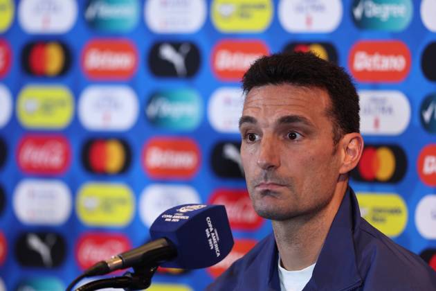 Argentina s coach, Lionel Scaloni, during a press conference, PK, Pressekonferenz prior to the match against Canada for semifinal of the Copa Amà rica USA 2024, at MetLife Stadium in New Jersey, on July 8, 2024. NEW JERSEY UNITED STATES Copyright: xALEJANDROxPAGNIx