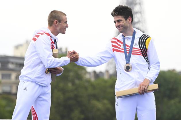 Paris 2024 Olympic Games, Olympische Spiele, Olympia, OS - 27 07 2024 PARIS, FRANCE - JULY 27 : Evenepoel Remco (BEL) Cycling - Road - Individual Time Trial (Male), Van Aert Wout (BEL) Cycling - Road - Individual Time Trial (Male) on the podium during the XXXIII Paris 2024 Summer Olympic Games on July 27, 2024 in Paris, France, 27 07 2024 Paris France  Copyright: xVincentxKalutx