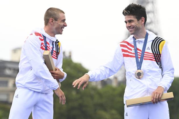 Paris 2024 Olympic Games, Olympische Spiele, Olympia, OS - 27 07 2024 PARIS, FRANCE - JULY 27 : Evenepoel Remco (BEL) Cycling - Road - Individual Time Trial (Male), Van Aert Wout (BEL) Cycling - Road - Individual Time Trial (Male) on the podium during the XXXIII Paris 2024 Summer Olympic Games on July 27, 2024 in Paris, France, 27 07 2024 Paris France  Copyright: xVincentxKalutx
